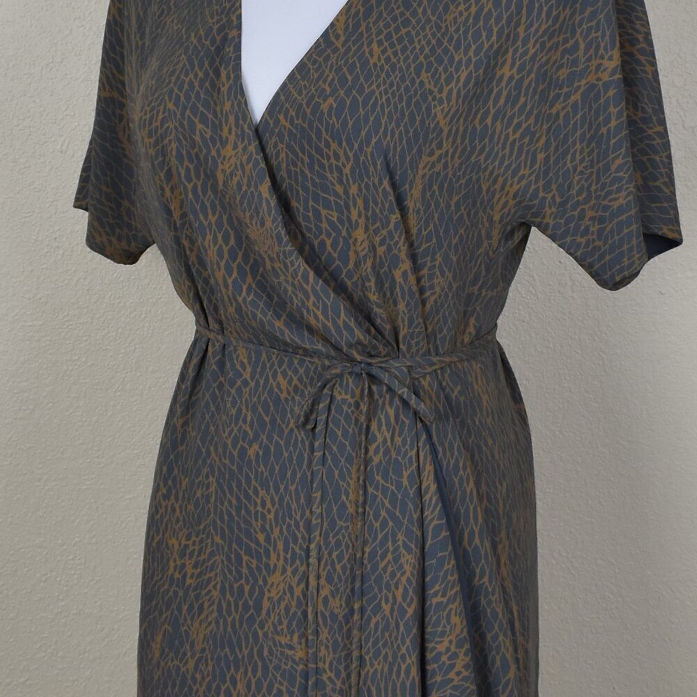 Babaton Wallace Printed Wrap Dress - S - Picture 3 of 10